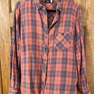 BGG long sleeve flannel top
